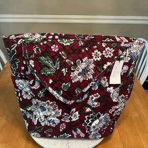 VERA BRADLEY Bright Tote - Bordeaux Blooms